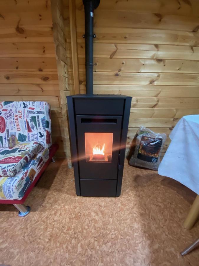 Bungalow & Camping Fuente De Regrustan جراوس المظهر الخارجي الصورة